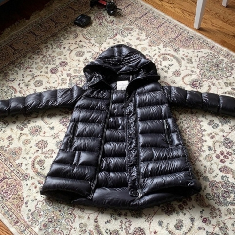 Moncler Down Jacket Authentic